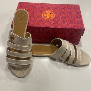 EUC 🌟Tory Burch Kira Multi Band Sandal   Size 10 US.   Natural / perfect ivory.